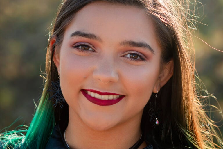 senior picture props: creative ideas for your senior photo session | eric cathell photography